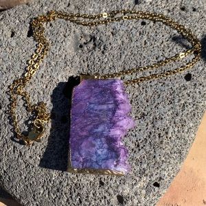 Dyed Crystal Slice Gold Edge Necklace